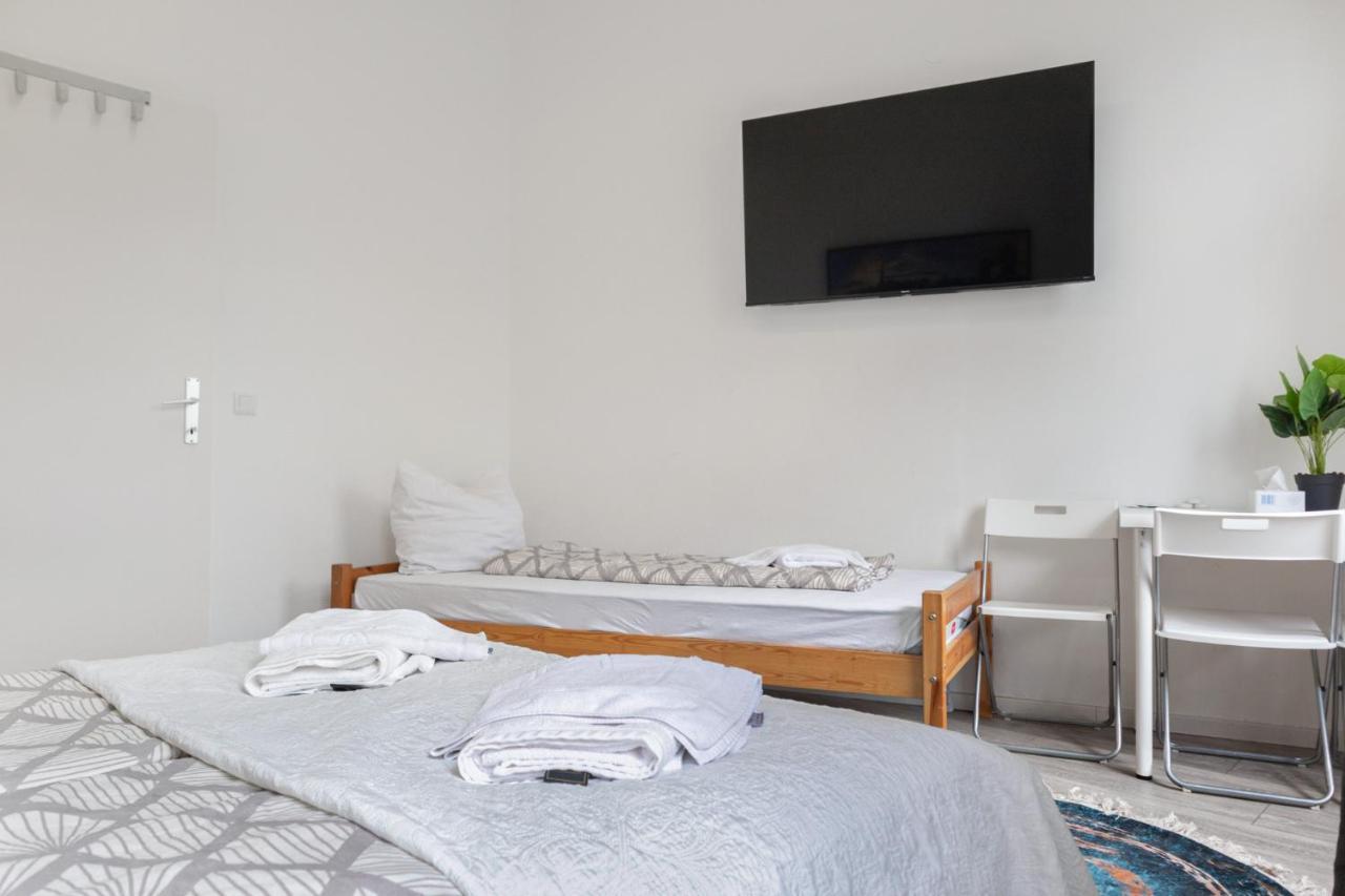 Pleasant 1Br Aprt. Near The Danube & Millenium T. Apartment Vienna Exterior photo